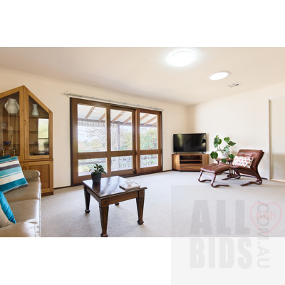 154 Namatjira Drive, Chapman ACT 2611