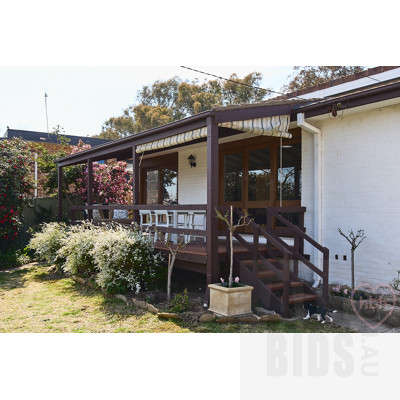 154 Namatjira Drive, Chapman ACT 2611
