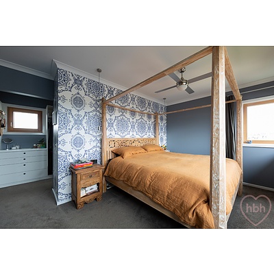 4 Redshaw Street, Coombs ACT 2611