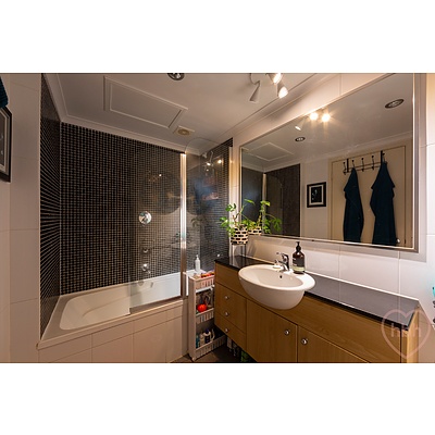 13/66 Allara Street, City ACT 2601