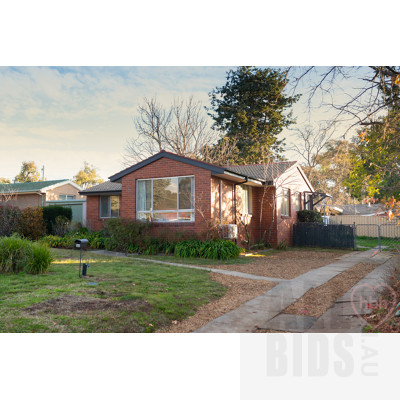 11 Krichauff Street, Page ACT 2614