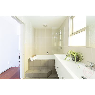 35 Cassinia Street, O'connor ACT 2602