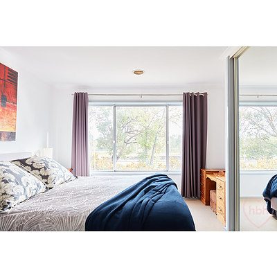 128 Dixon Drive, Holder ACT 2611