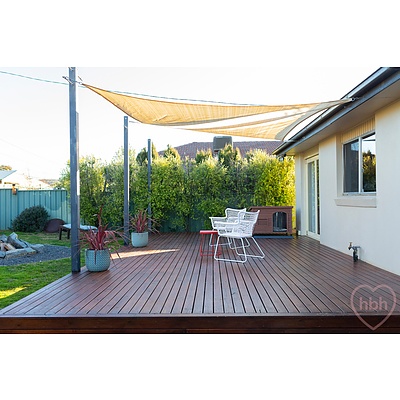 128 Dixon Drive, Holder ACT 2611