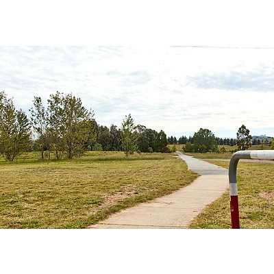 128 Dixon Drive, Holder ACT 2611