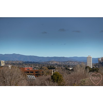 9/3 Garran Place, Garran ACT 2605