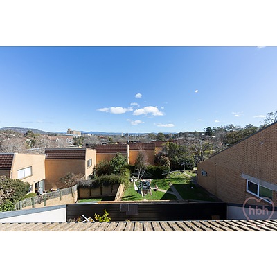 9/3 Garran Place, Garran ACT 2605
