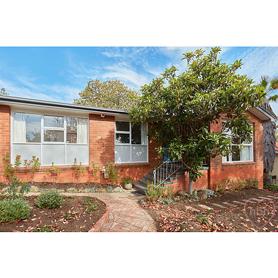 24 Harris Street, Hackett ACT 2602