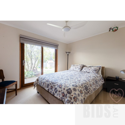 2 Hamlet Place, Florey ACT 2615