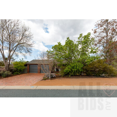 2 Hamlet Place, Florey ACT 2615