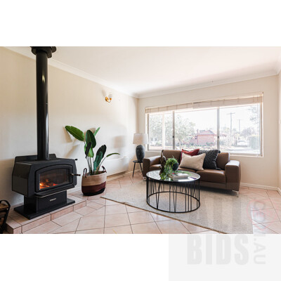 4 Dowling Street, Watson ACT 2602