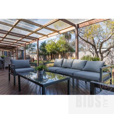 10 Colton Place, Downer ACT 2602