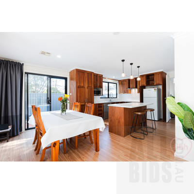 12 Lukin Place, Watson ACT 2602