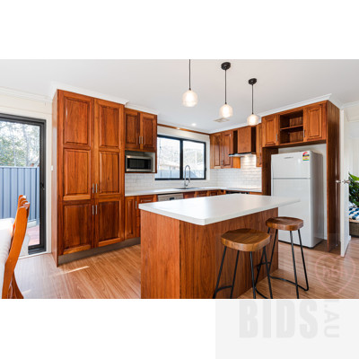 12 Lukin Place, Watson ACT 2602