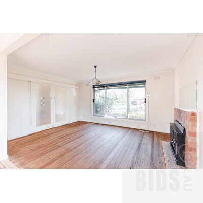 8 Steele Street, Hackett ACT 2602