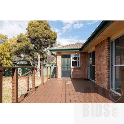 8 Steele Street, Hackett ACT 2602