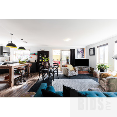 2 Phillipa Weeks Street, Watson ACT 2602