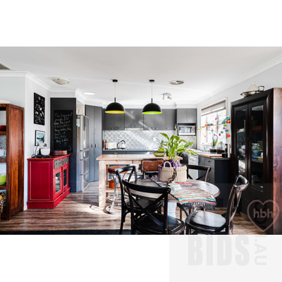2 Phillipa Weeks Street, Watson ACT 2602