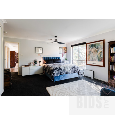 2 Phillipa Weeks Street, Watson ACT 2602