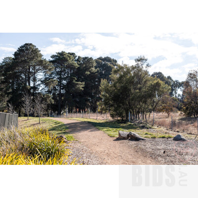 2 Phillipa Weeks Street, Watson ACT 2602