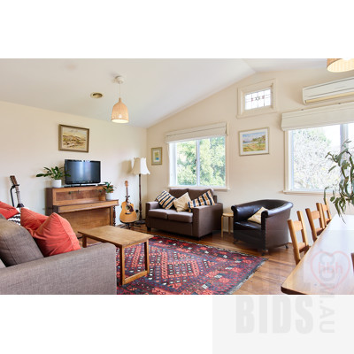 28 Bragg Street, Hackett ACT 2602