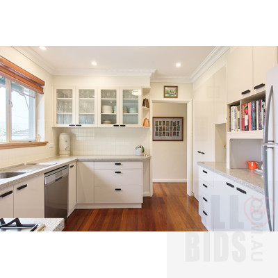 28 Bragg Street, Hackett ACT 2602