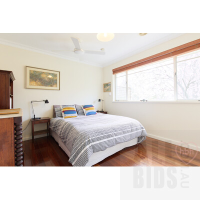 28 Bragg Street, Hackett ACT 2602