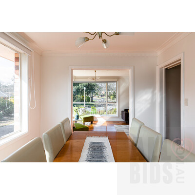 143 MacKenzie Street, Hackett ACT 2602