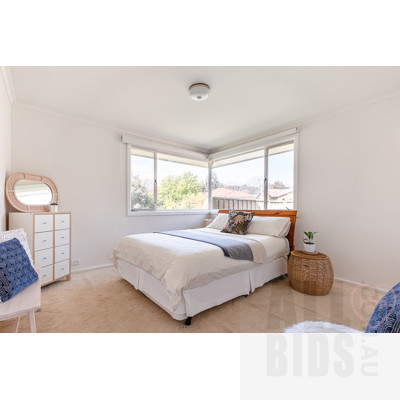 143 MacKenzie Street, Hackett ACT 2602