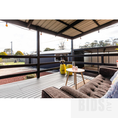 143 MacKenzie Street, Hackett ACT 2602