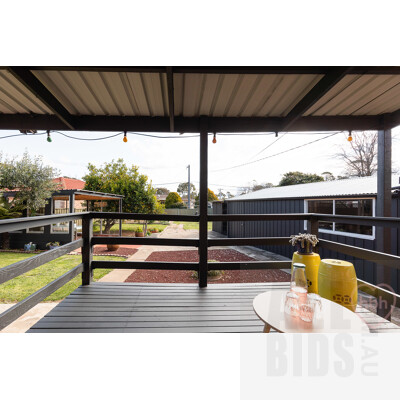 143 MacKenzie Street, Hackett ACT 2602