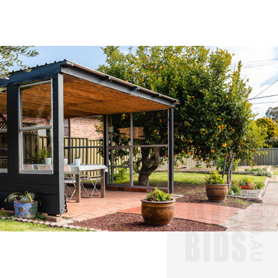 143 MacKenzie Street, Hackett ACT 2602