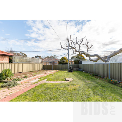 143 MacKenzie Street, Hackett ACT 2602