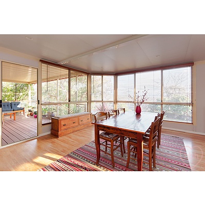 90 Rivett Street, Hackett ACT 2602