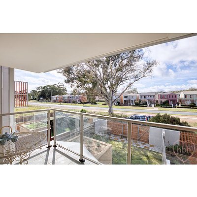 128/395 Antill Street, Watson ACT 2602