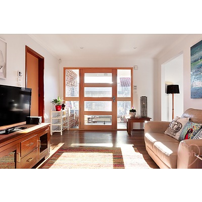 4 Priestley Place, Florey ACT 2615