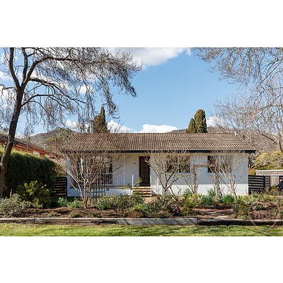 33 Haddon Street, Hackett ACT 2602