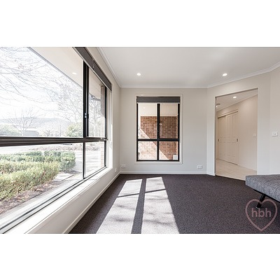 6 Jordan Place, Watson ACT 2602