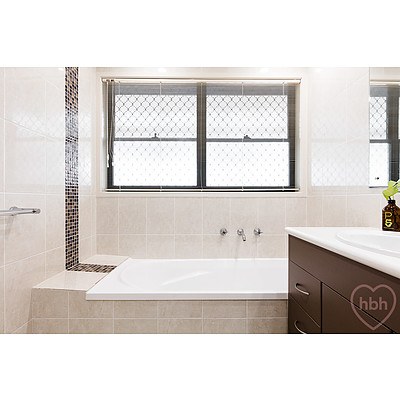 6 Jordan Place, Watson ACT 2602