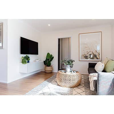 128 MacKenzie Street, Hackett ACT 2602