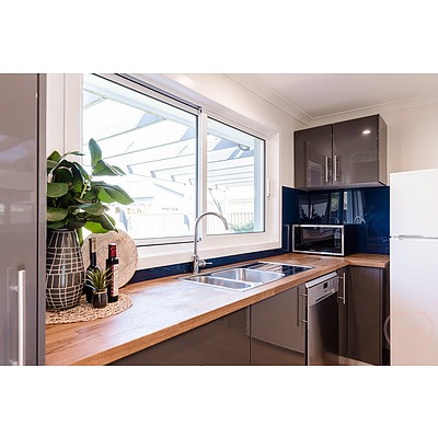 128 MacKenzie Street, Hackett ACT 2602