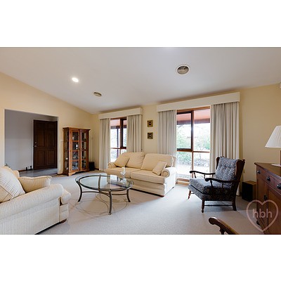 2 Hamlet Place, Florey ACT 2615