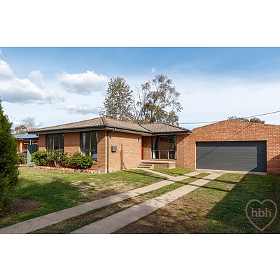 16 Bokhara Circuit, Kaleen ACT 2617