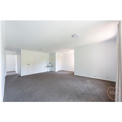 10/48 Madigan Street, Hackett ACT 2602
