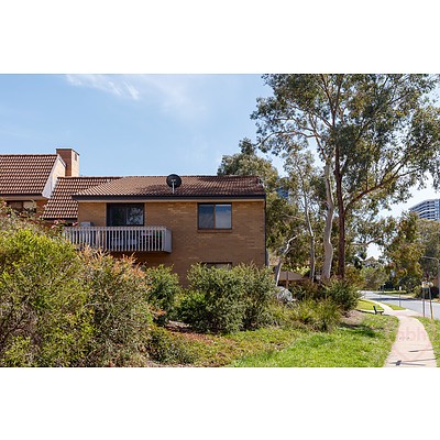 2/2 Playfair Place, Belconnen ACT 2617