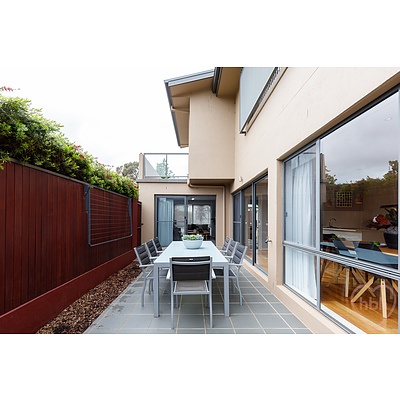 19/215 Aspinall Street, Watson ACT 2602