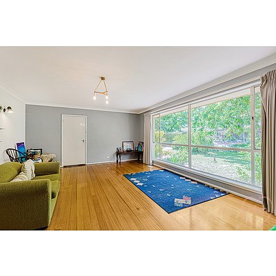 80 Irvine Street, Watson ACT 2602