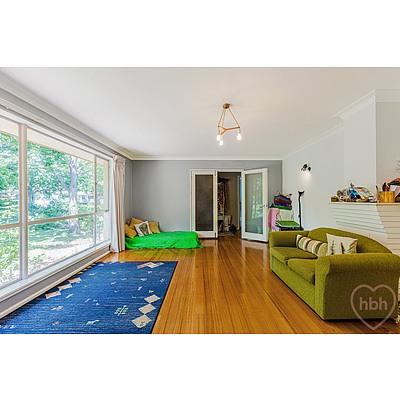 80 Irvine Street, Watson ACT 2602