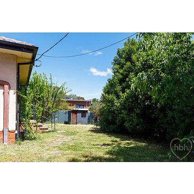 80 Irvine Street, Watson ACT 2602