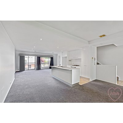 103/215 Aspinall Street, Watson ACT 2602